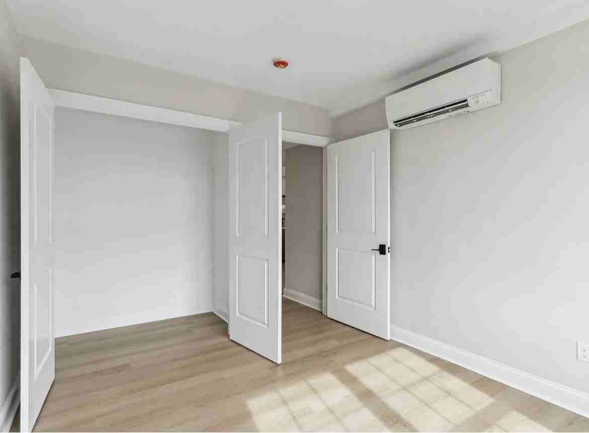 477 W Center St #1G - Photo 3 of 7