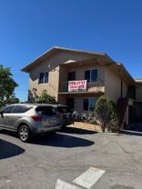 800 Nw 44th St #4 - Photo 1 of 1