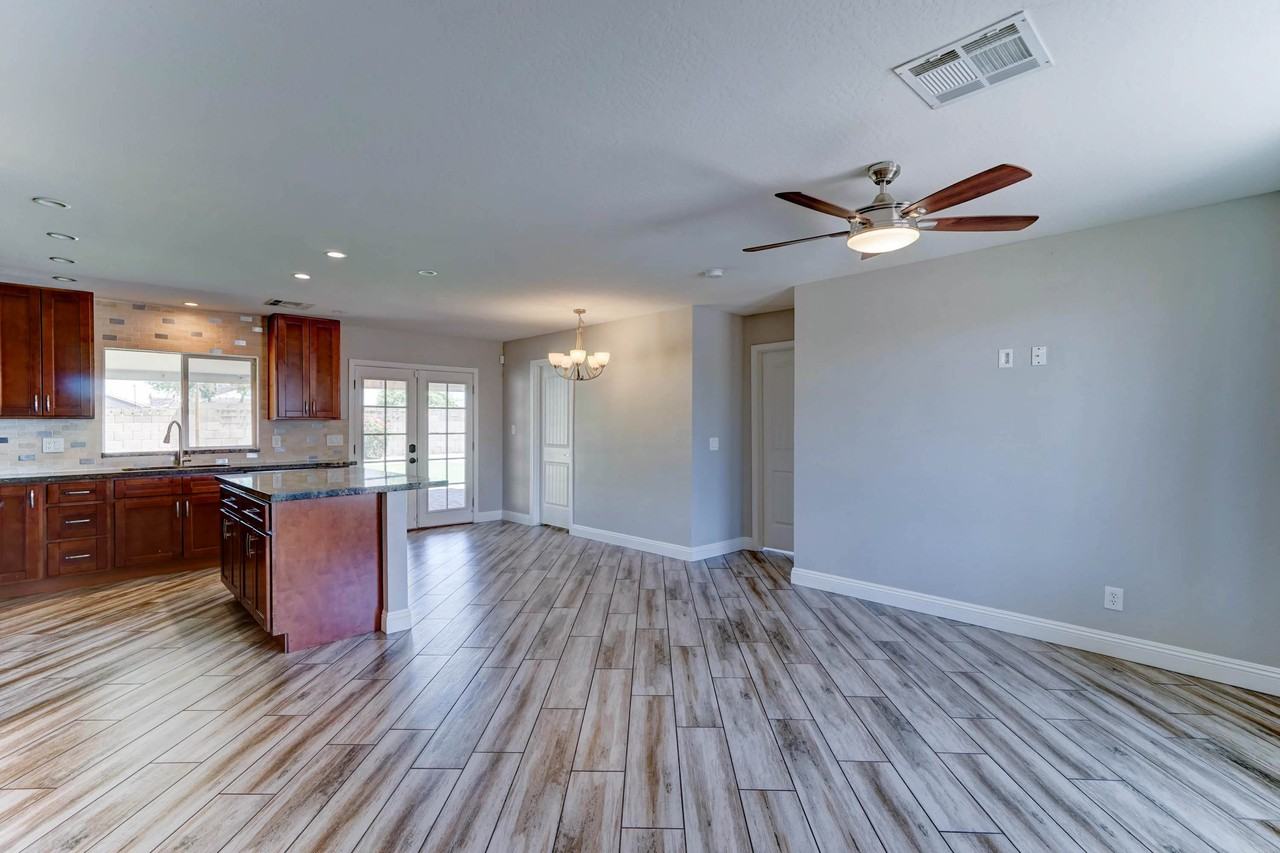 1716 W Villa Theresa Dr #NA - Photo 2 of 24