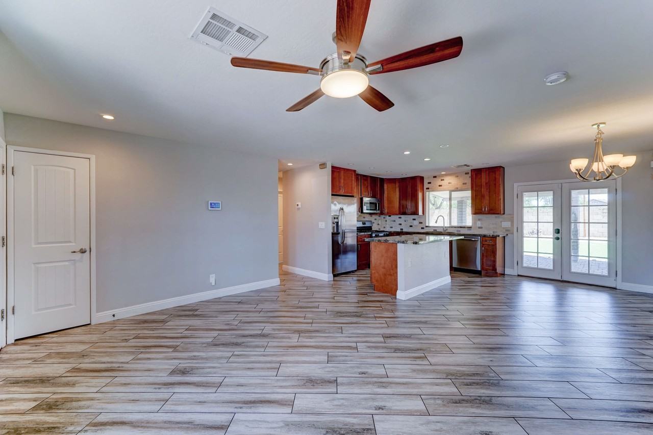 1716 W Villa Theresa Dr #NA - Photo 3 of 24