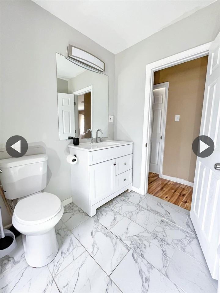 519 Wharton Park Blvd #NA - Photo 2 of 16