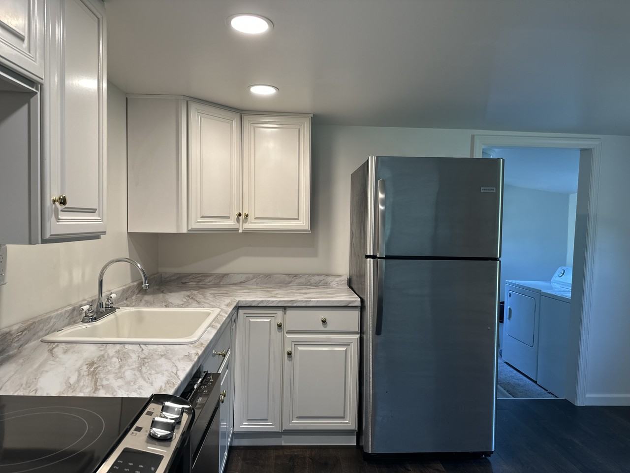 27 Crosswicks Chesterfield Rd #B - Photo 2 of 30