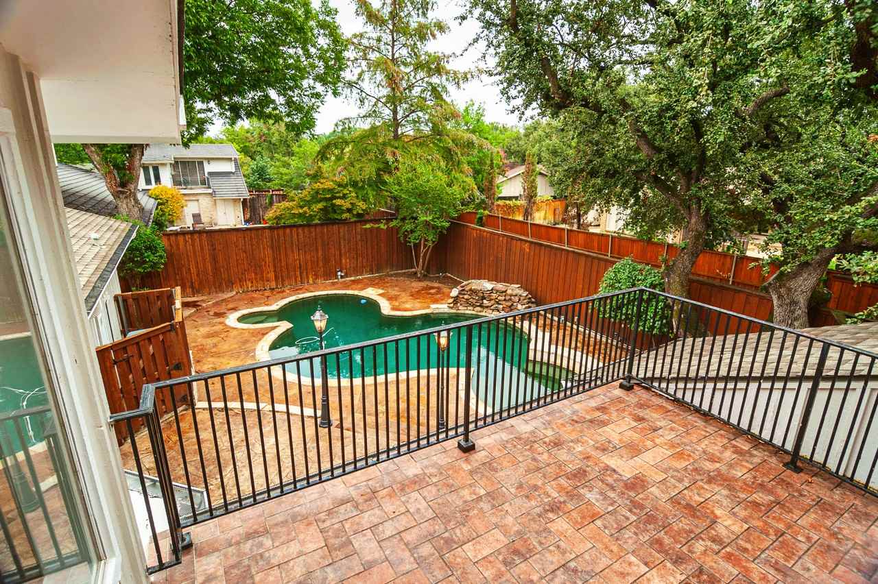 6940 Brookshire Dr #NA - Photo 3 of 25