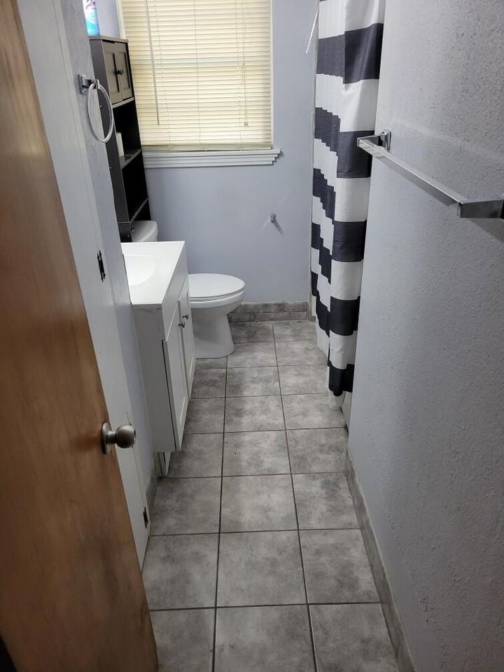 1705 Harding St #NA - Photo 5 of 8