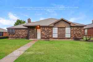 featured image of 1610 Autumn Breeze Ln