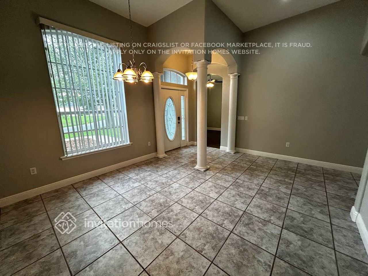 2909 Dunhill Cir - Photo 3 of 21