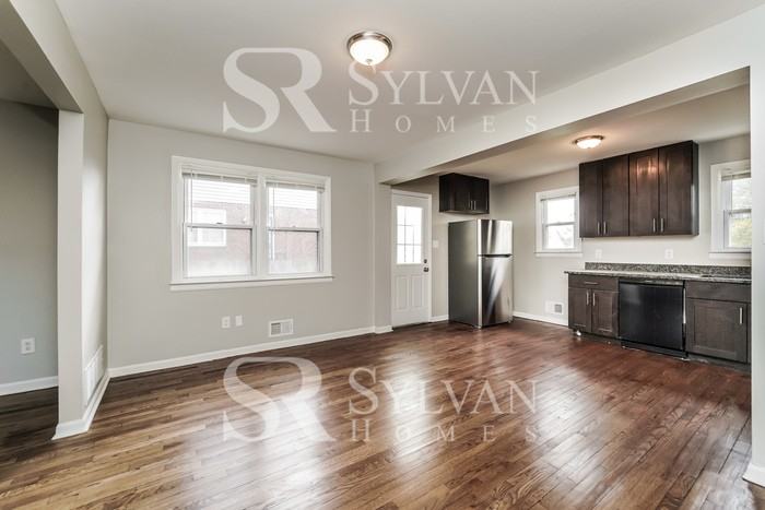 6140 Radecke Ave - Photo 3 of 15