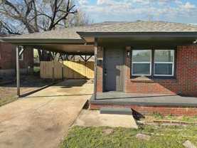3221 Ne 16th St - Photo 1 of 1