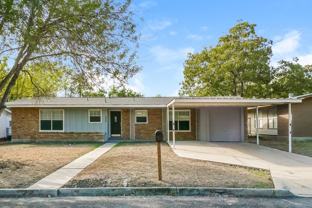 906 Olney Dr - Photo 1 of 1