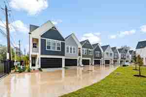 featured image of 2911 Highland Sky Ln