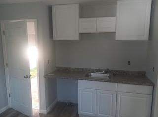 4663 E 177th St - Photo 4 of 20