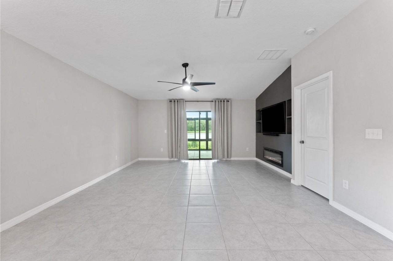 7314 King Creek Dr - Photo 6 of 11