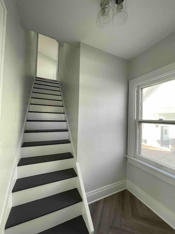 405 Vine St - Photo 2 of 13