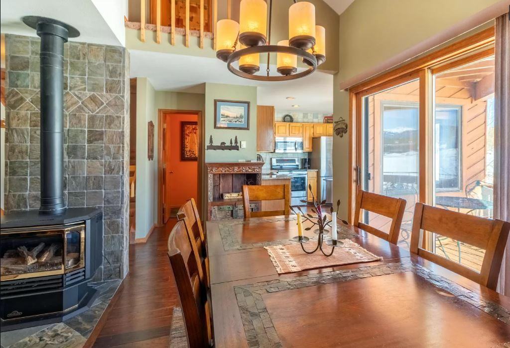 226 County Road 4421 - Photo 5 of 12