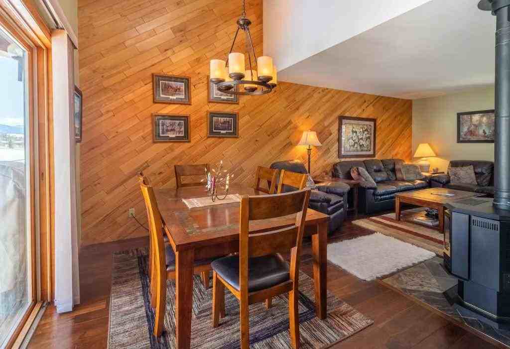 226 County Road 4421 - Photo 6 of 12