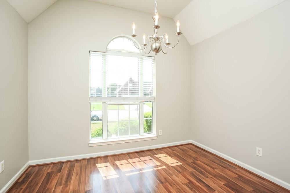 8332 Pinnacle Dr - Photo 6 of 17