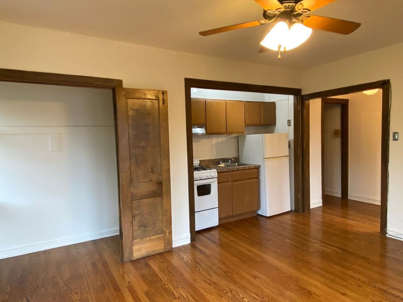 2256 N. Cleveland - Photo 4 of 40