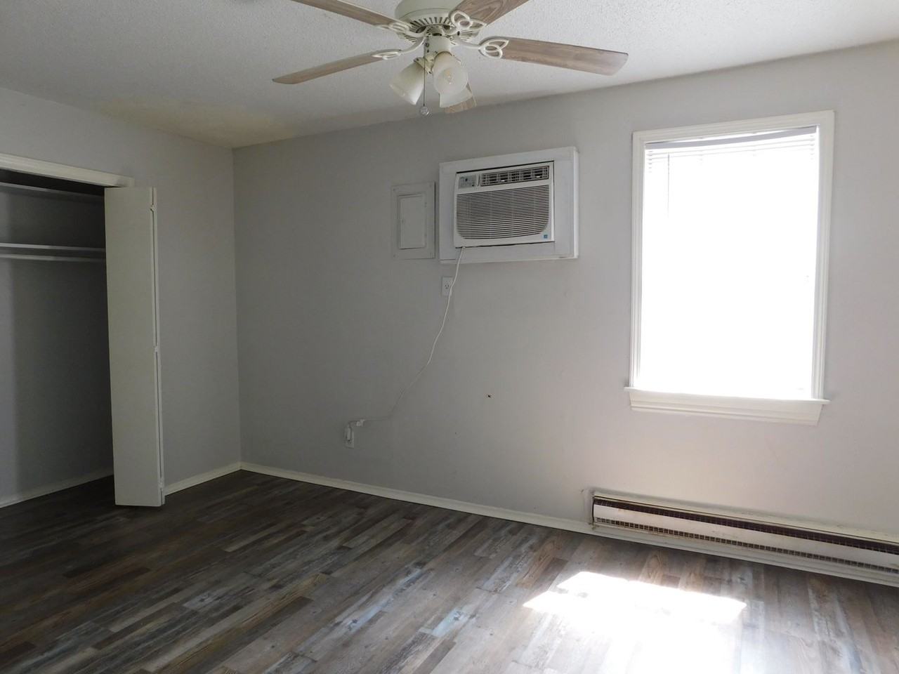 South R Street - Photo 3 of 16