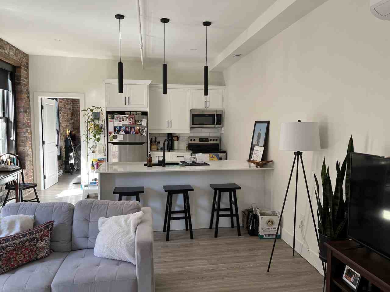 57 Canterbury Streetunit 303 #303CMHC - Photo 2 of 9