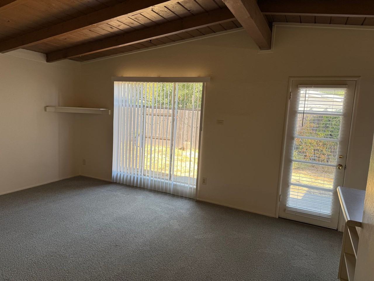 1209 Colgate Dr - Photo 7 of 23