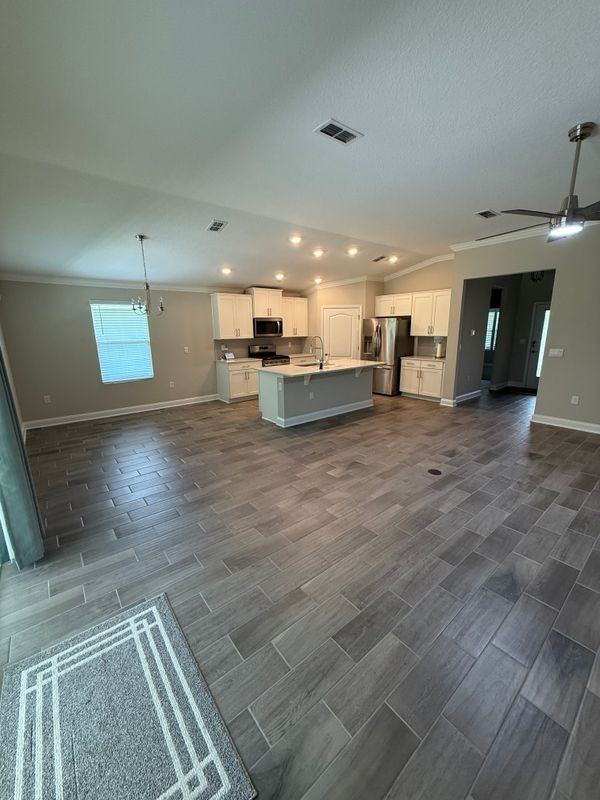 114 Eagles Landing Ln - Photo 2 of 7