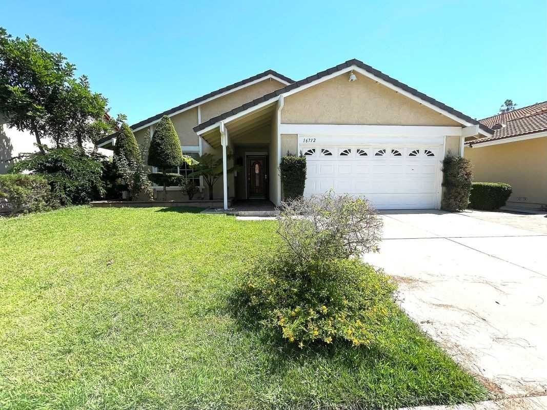 16712 Stowers Ave - Photo 2 of 19