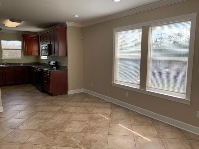 3400 Havana St - Photo 3 of 8