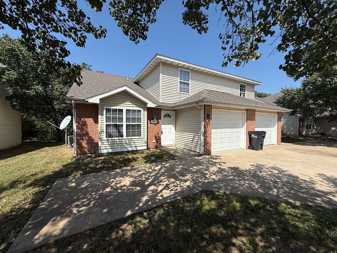 1701 Hanover Blvd - Photo 2 of 32