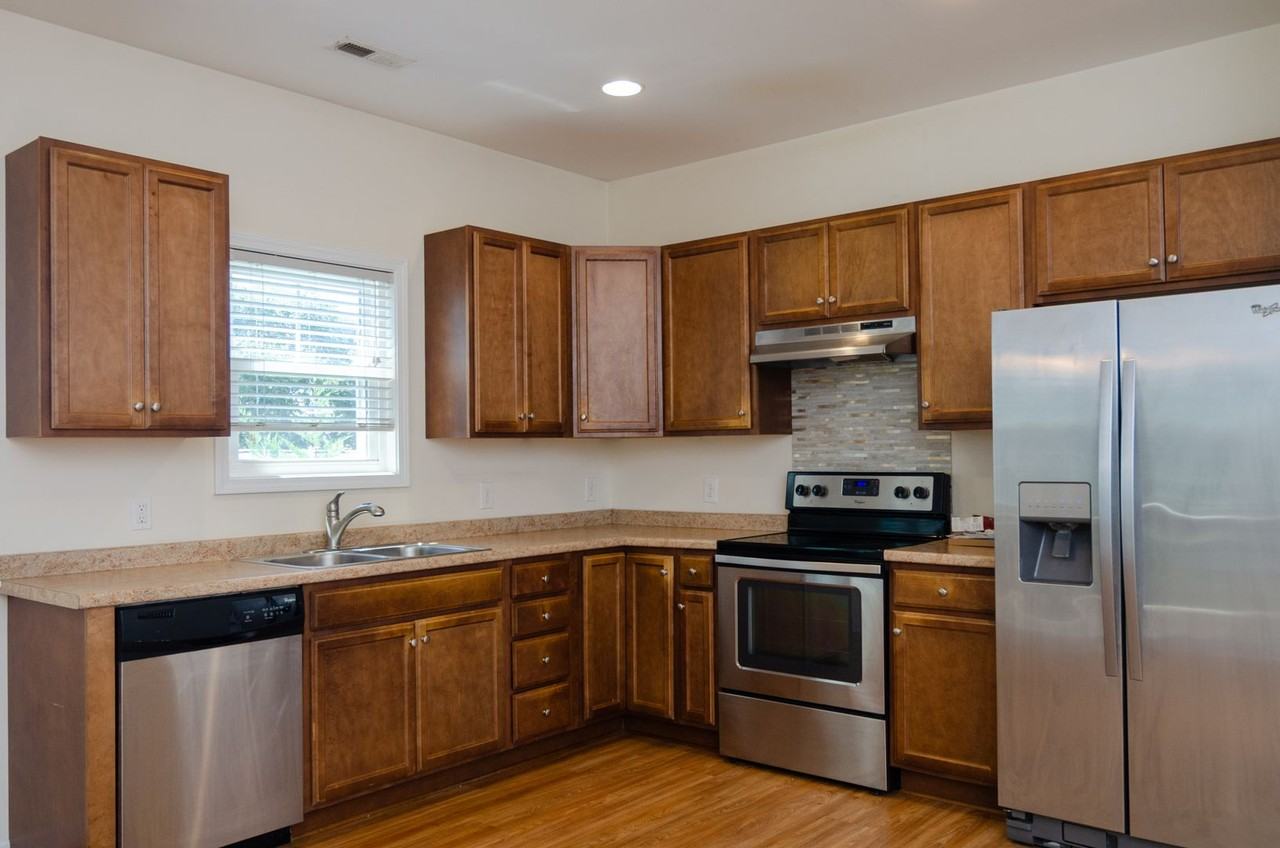 705 705 Third Avenue EXT #B - Photo 3 of 29