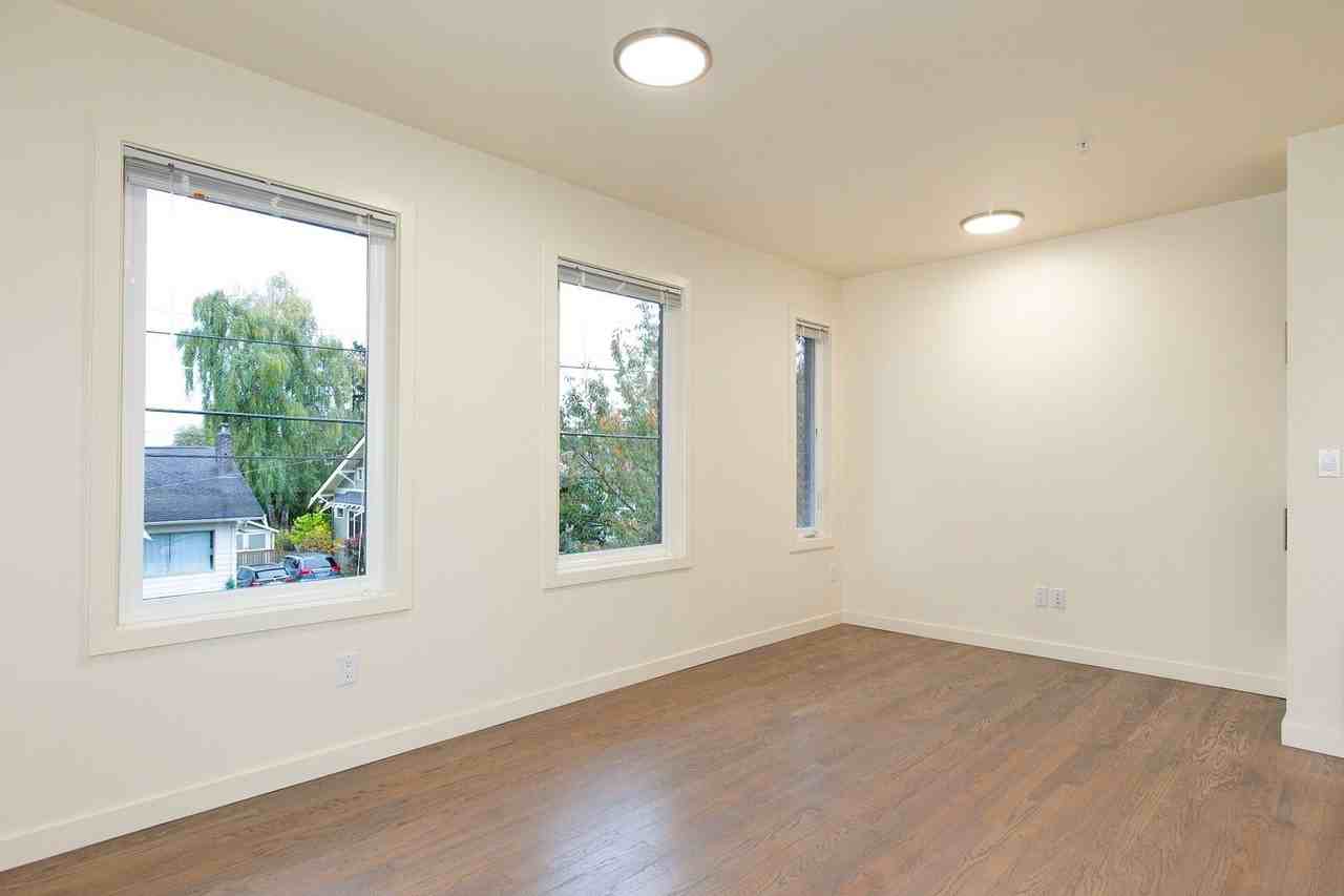 48th Street Apartments - Photo 5 of 22