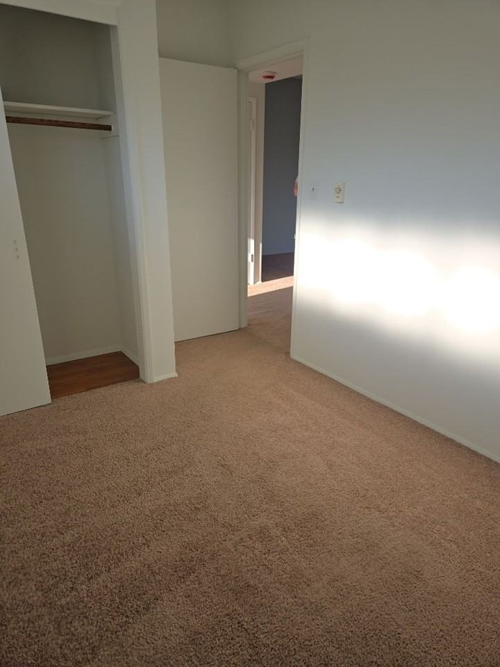 6609 SW Admiral Way - Photo 7 of 30