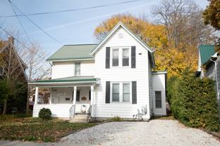 47 Stanley Ave #UPPER - Photo 1 of 1