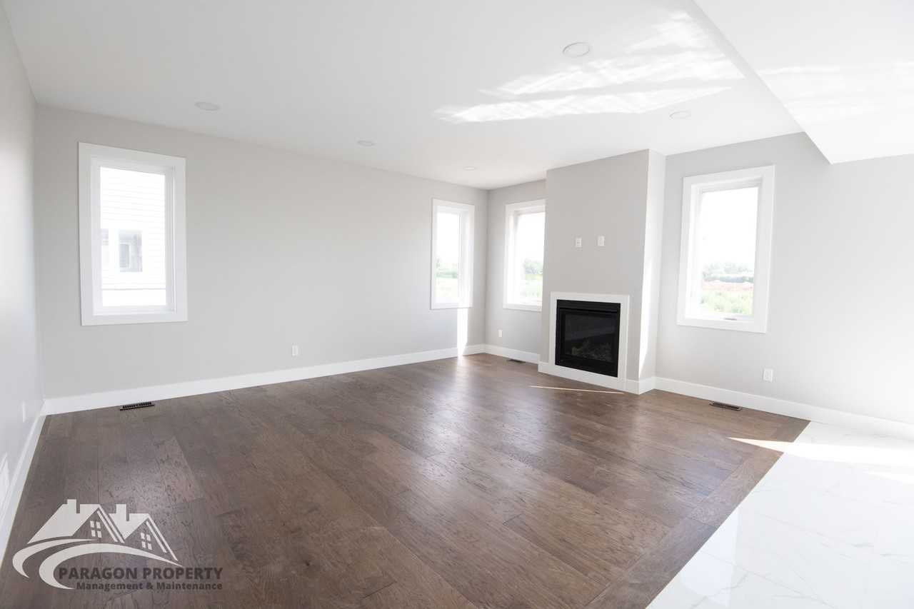 791 Keil Dr S - Photo 2 of 10