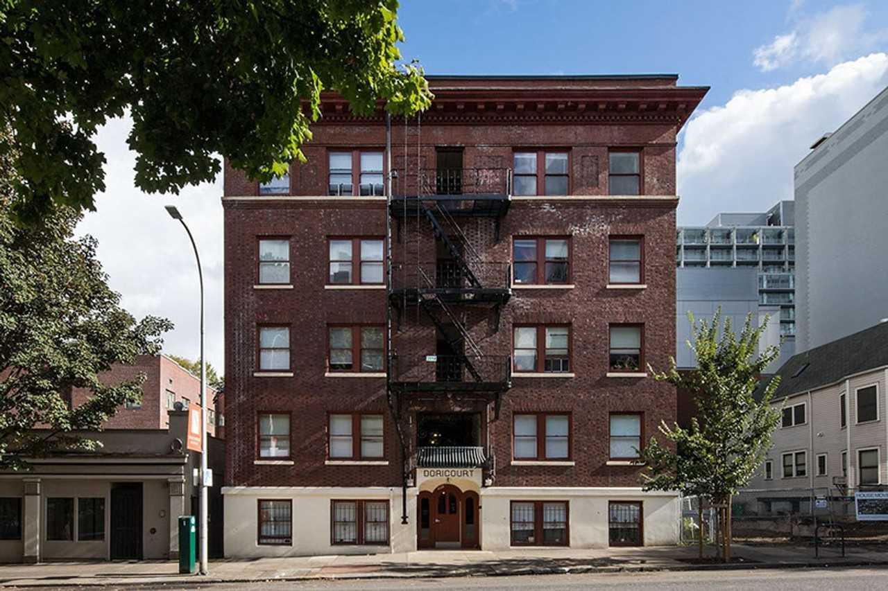 1126 SW 12th Avenue - Photo 2 of 31