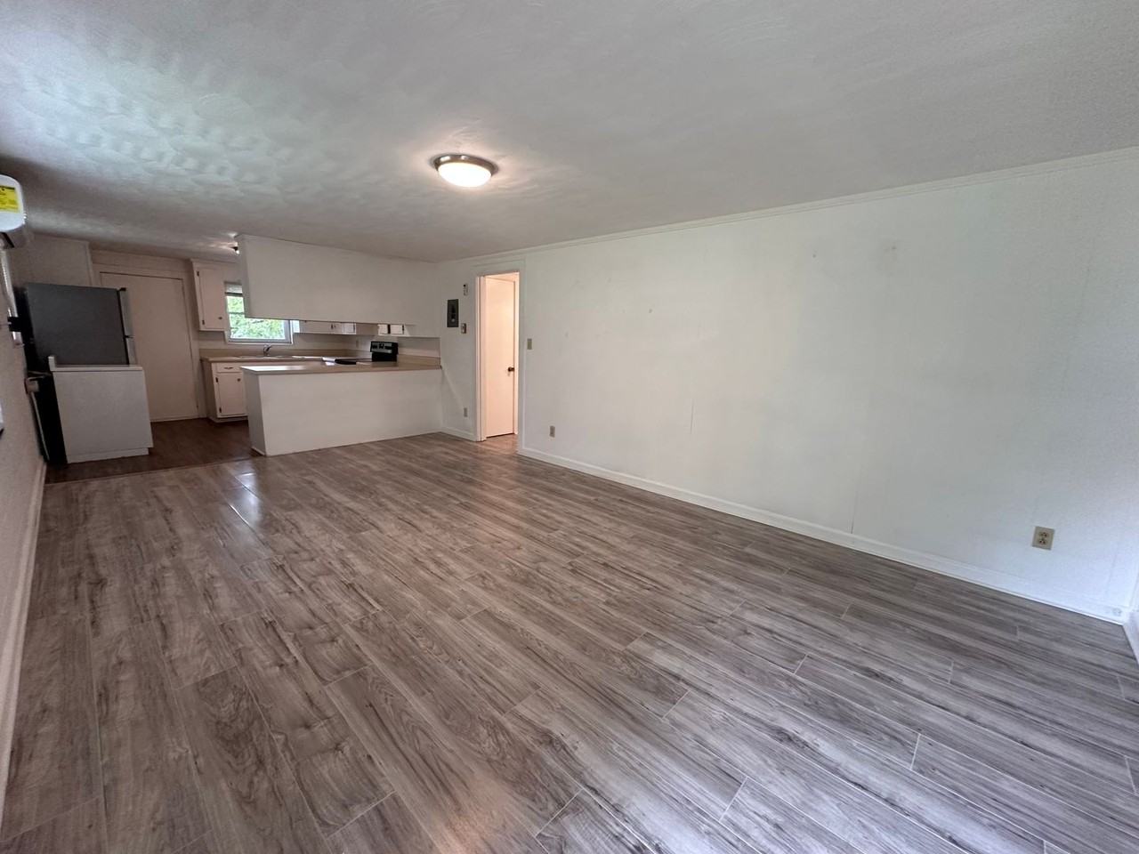 2964 Old Shelby Rd - Photo 3 of 14