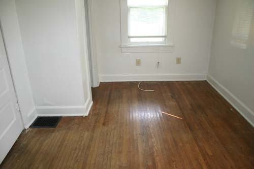 217 S Clark St - Photo 4 of 6