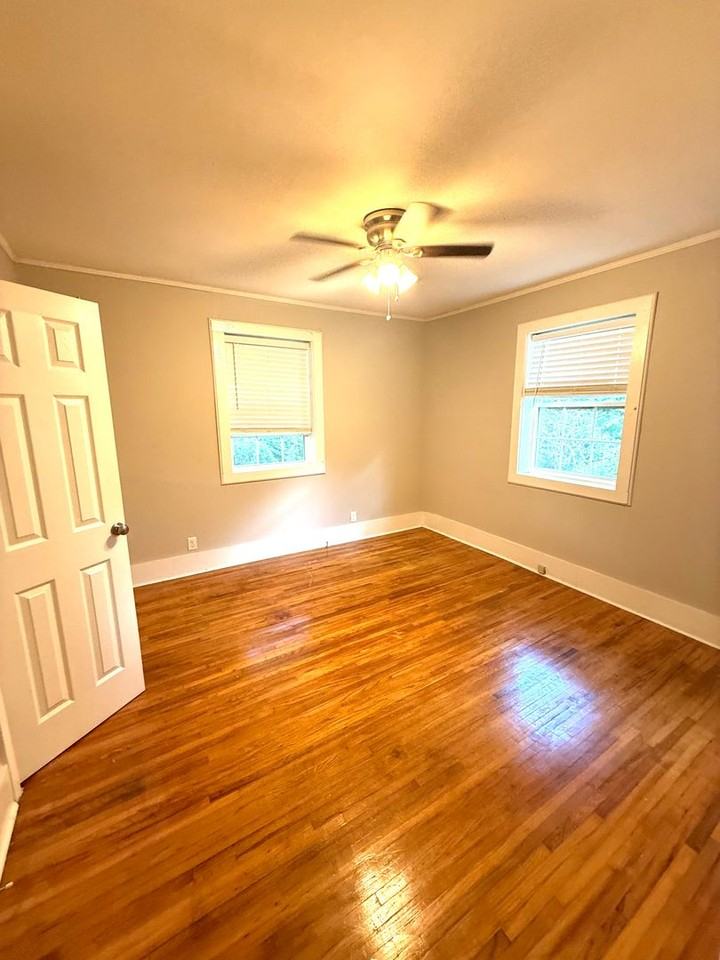 968 Karen Rd - Photo 7 of 12