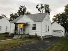 featured image of 1107 E Firmin St