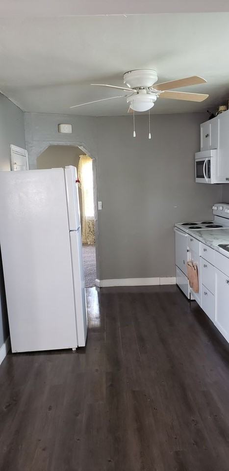 1107 E Firmin St - Photo 3 of 10