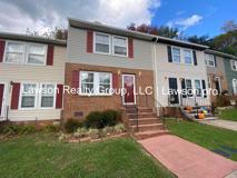 543 Westminister Ln - Photo 1 of 1