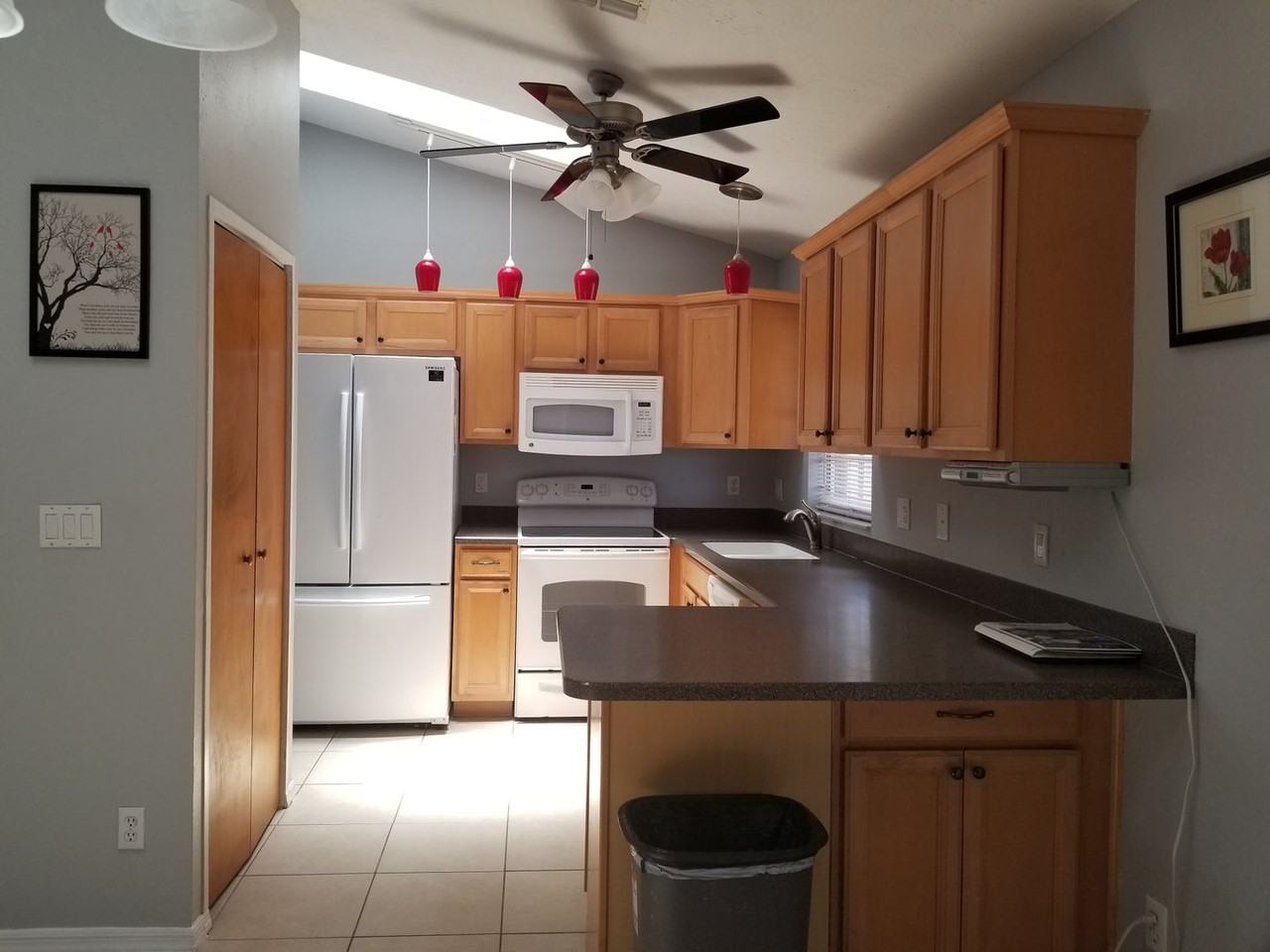 3824 Sw 14th Ave - Photo 5 of 18