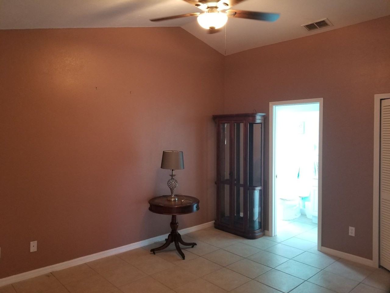 3824 Sw 14th Ave - Photo 6 of 18