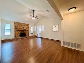 1906 Surrey Dr - Photo 1 of 1
