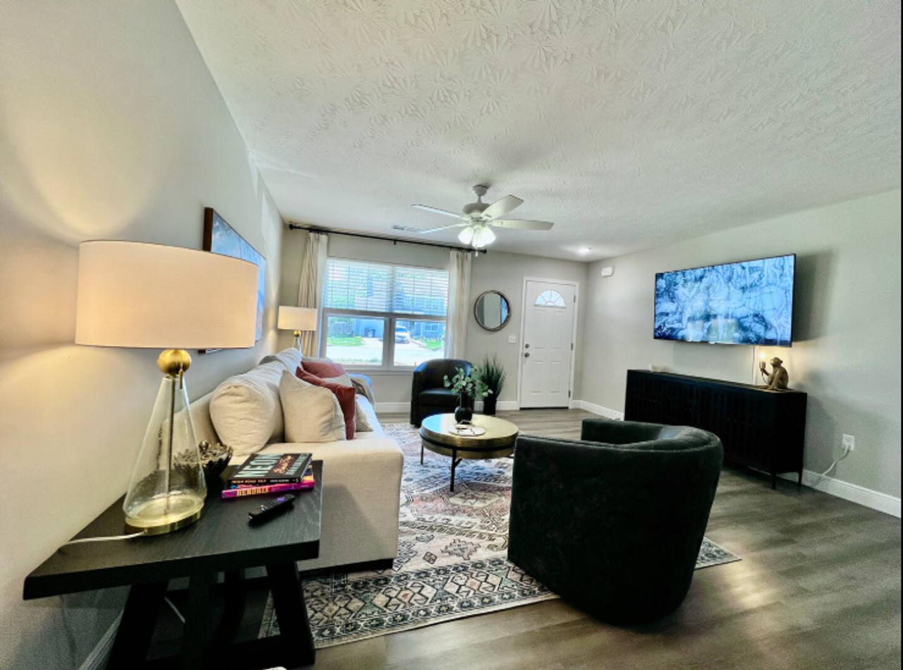 109 Southwind Blvd - Photo 5 of 26