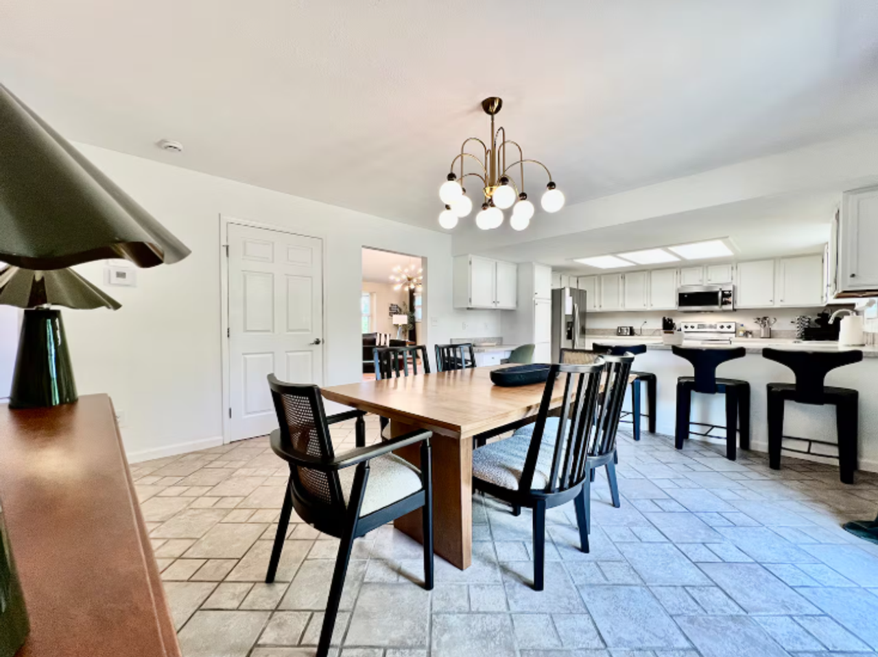 6556 Yankee Rd - Photo 7 of 49