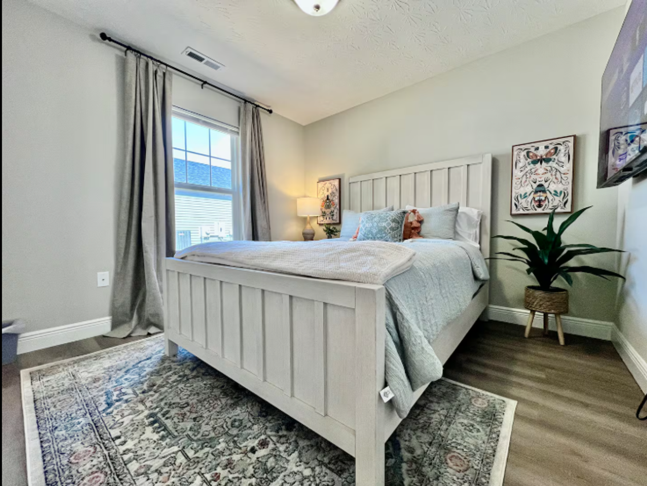 121 Southwind Blvd - Photo 3 of 23