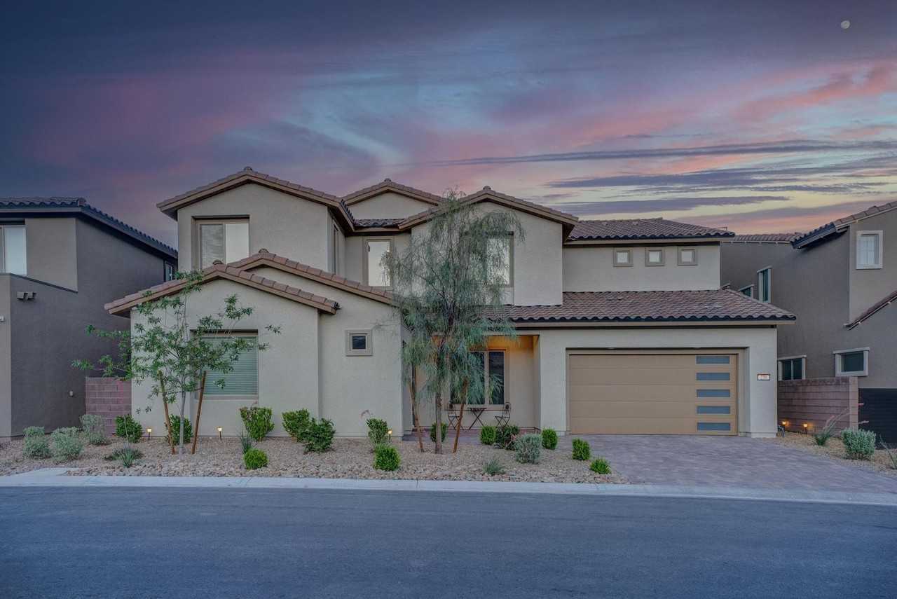 230 Carmel Sky St - Photo 2 of 50