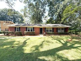 919 Highpoint Rd - Photo 1 of 1