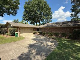 featured image of 802 Holly Gail St