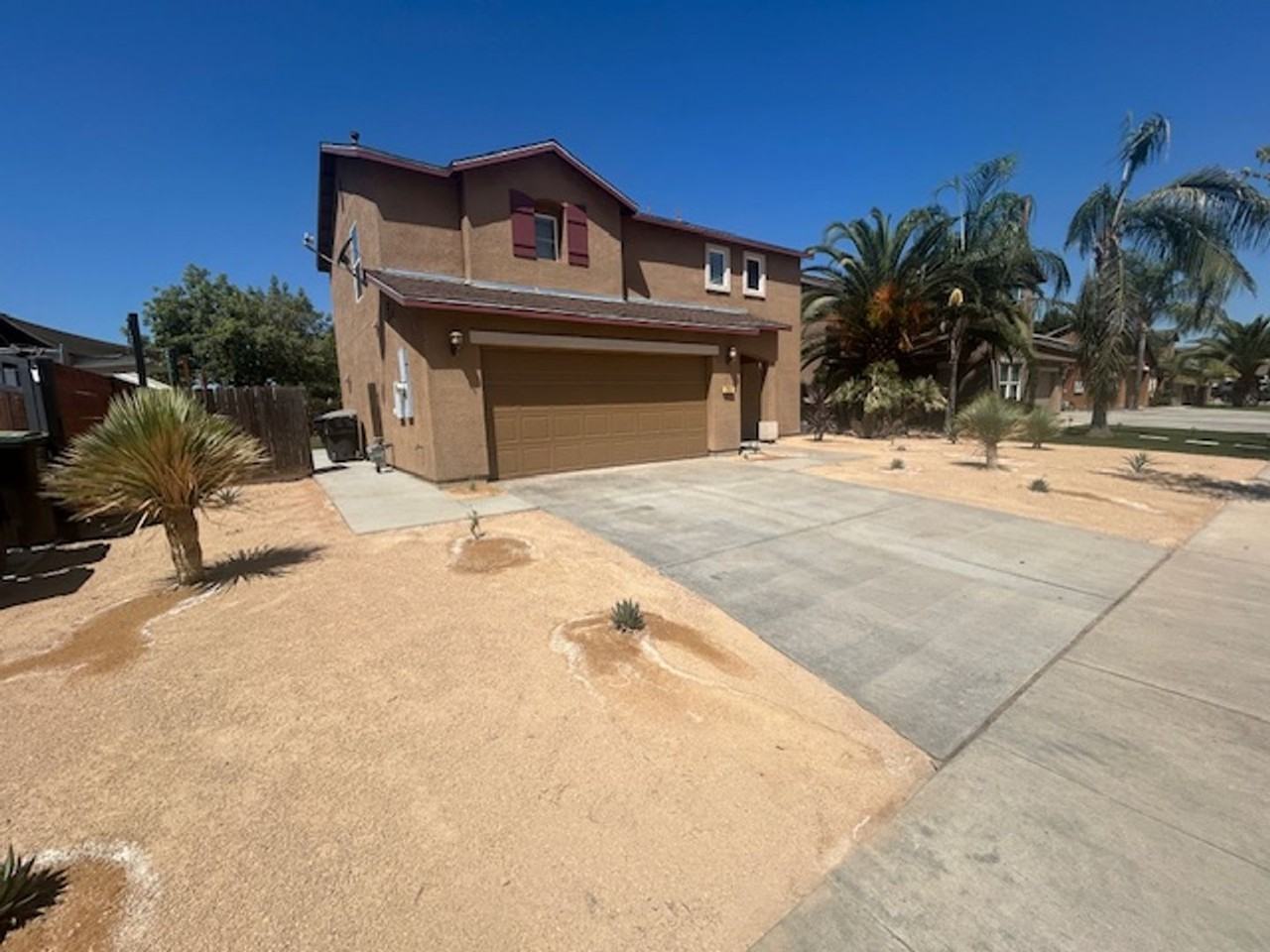 211 S Sol Ct - Photo 2 of 23
